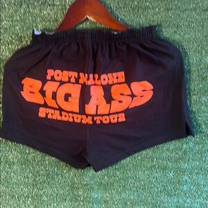 Black Stadium Tour Shorts with Orange Print Sz L